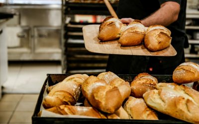 Ακρίβεια: Ανατιμήσεις στα προϊόντα – Σε ποιες περιοχές το ψωμί ξεπέρασε τα 2 ευρώ