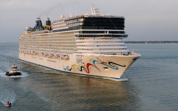 Στην Κεφαλονιά το επιβλητικό Norwegian Epic - Το πρόγραμμα της εβδομάδας
