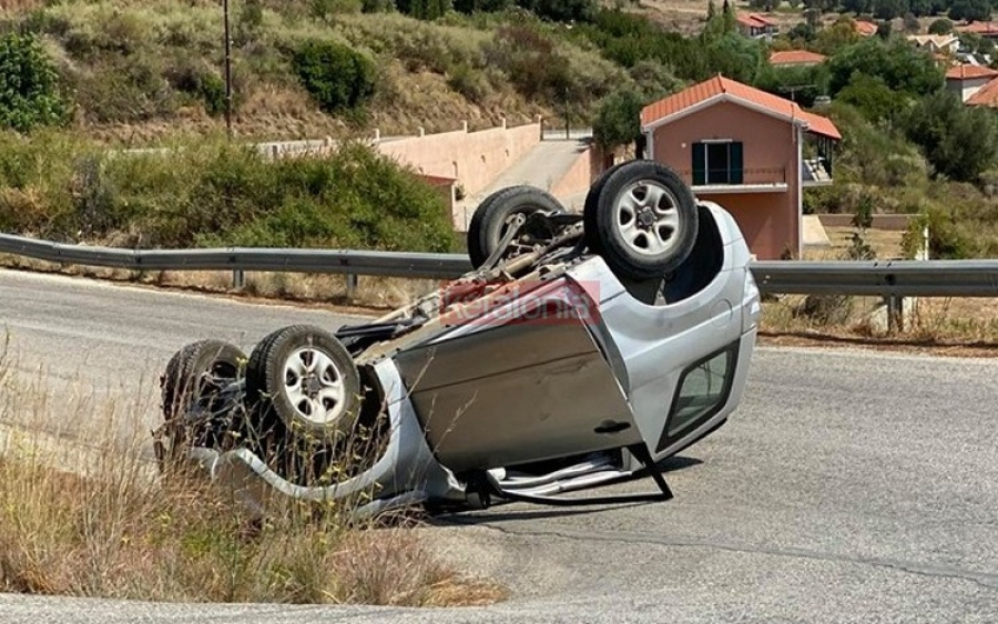 Τροχαίο με ανατροπή τζιπ στον Κατελειό (εικόνες)