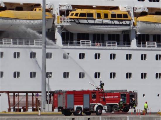 Κέρκυρα : Άσκηση στο λιμάνι, για αντιμετώπιση τρομοκρατικής απειλής! (εικόνες)