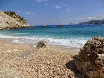 Αναγκαία έργα στην παραλία της Αγίας Ελένης στα Δαμουλιανάτα