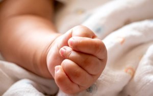 Θρήνος στη Λευκάδα: Νεκρό βρέφος 5 μηνών