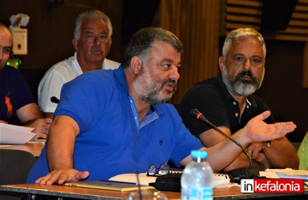 Δημοτικό Συμβούλιο:Στο «κενό» οι προσπάθειες της αντιπολίτευσης να συζητηθούν σημαντικά ζητήματα...