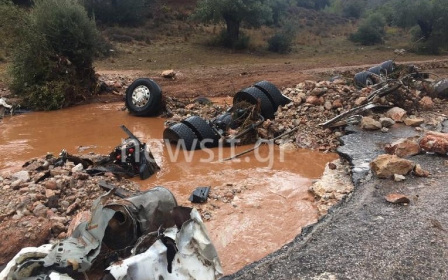 Ζωντανός ένας από τους αγνοούμενους στη Μάνδρα! Αγωνία για άλλους 5 ανθρώπους που έχουν χαθεί μετά τη θεομηνία