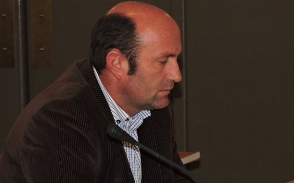 Ο Αλέξανδρος Μοσχονάς απαντά στον «Ημερήσιο»...