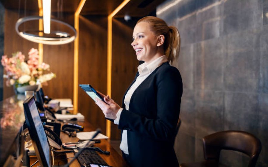 Κεντρικό ξενοδοχείο στο Αργοστόλι αναζητά υπάλληλο υποδοχής