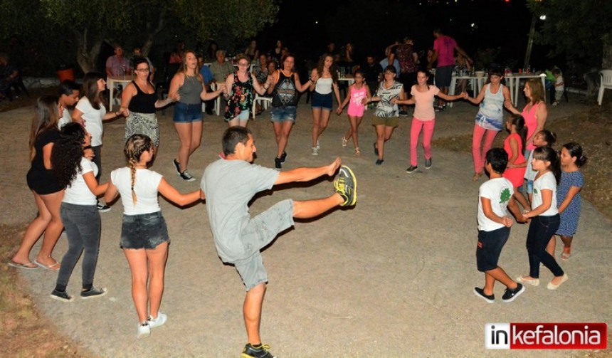 Γιόρτασαν την Αγία Παρασκευή στα Λουρδάτα! (εικόνες + video)