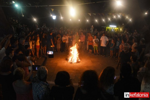 Tο έκαψαν στο πανηγύρι του Άη Γιάννη του Λαμπαδιάρη στα Τζαννάτα (εικόνες/video)
