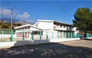 Γυμνάσιο  - Λύκειο Πάστρας : Για εμπαιγμό κατηγορεί  Βουλευτή και Κυβέρνηση η τοπική ΕΛΜΕ