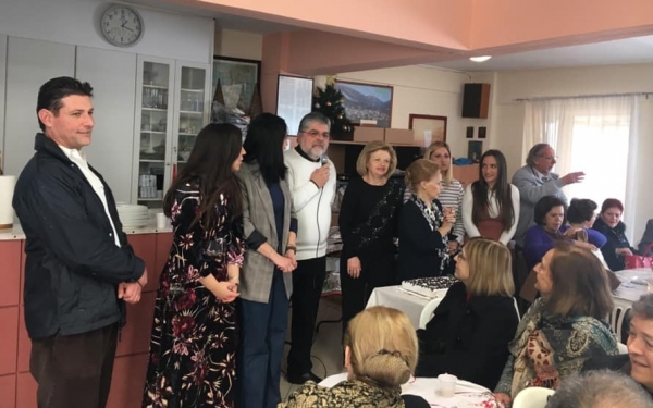 Εκοψαν την πίτα τους στην Αθήνα οι Απανταχού Δηλινάδες (εικόνες)