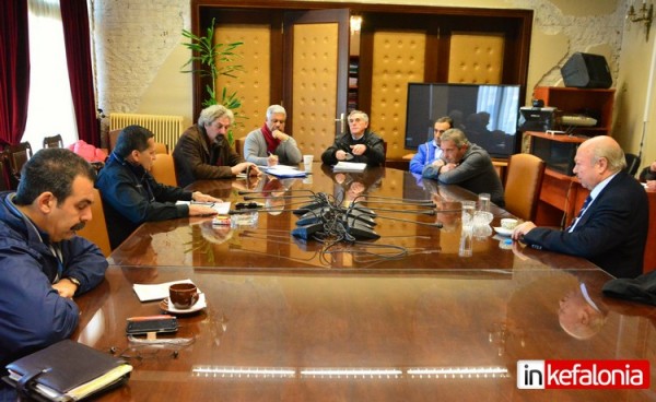 Μετά την σύσκεψη στην Περιφέρεια, φάνηκε πως, τελικά, λύσεις για τα μπάζα υπάρχουν!