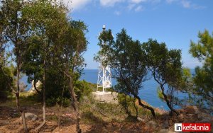 Πόρος: Μνημείο αφιερωμένο στους Κεφαλονίτες που φυγάδευσαν τον μοναδικό επιζήσαντα του "Περσέα" (εικόνες)