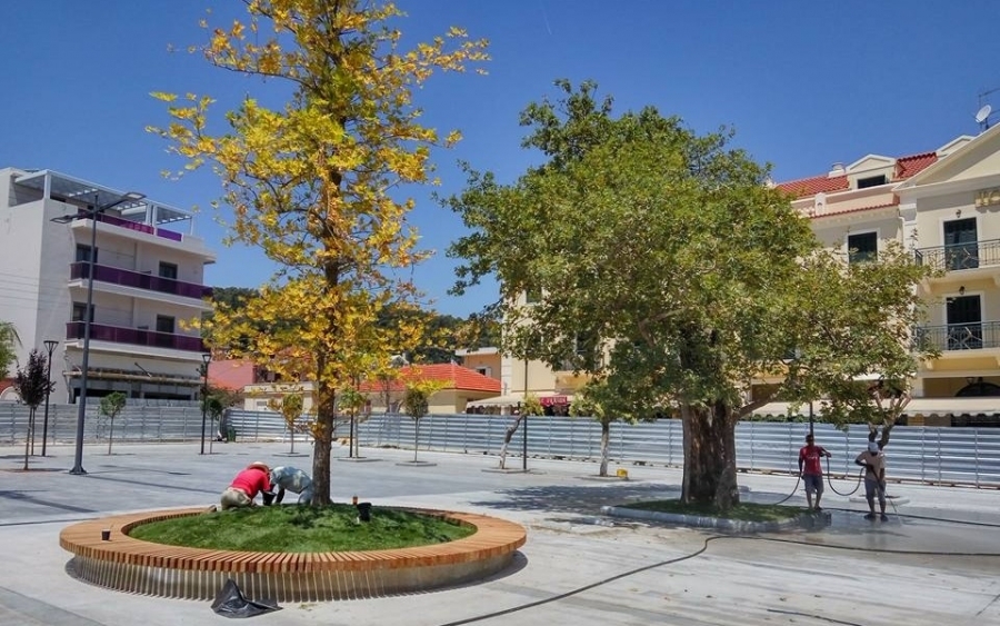 The main square of Argostoli and P. Vallianou Street will be used for the citizens