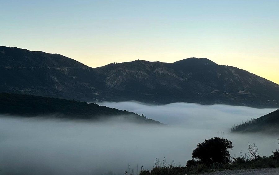 &quot;Χάθηκε&quot; στην ομίχλη ο κάμπος των Ομαλών