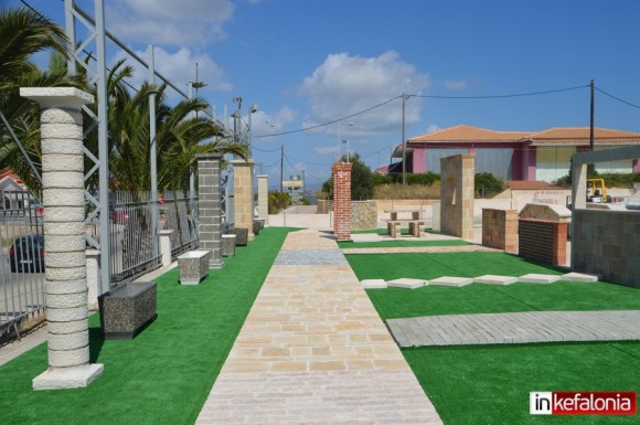 "Artist of Stone": Εισαγωγή και έκθεση πέτρωμάτων στα Τραυλιάτα (εικόνες)