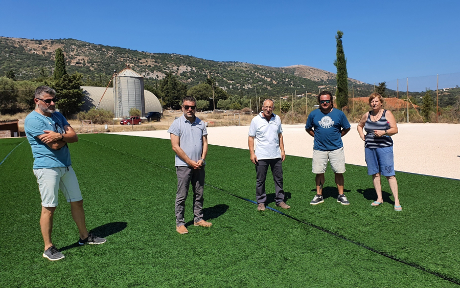 Αλλάζει όψη το γήπεδο των Μακρυώτικων στην Πύλαρο (εικόνες)