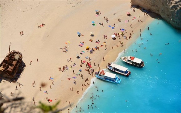 Οι Αμερικανοί αποθεώνουν τις ελληνικές παραλίες!