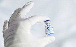Παπαευαγγέλου: Ποιοι θα κάνουν τρίτη δόση εμβολίου τον Σεπτέμβριο