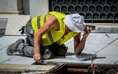 Εργατικό Κέντρο: Άμεσα μέτρα προστασίας των εργαζομένων από τον καύσωνα