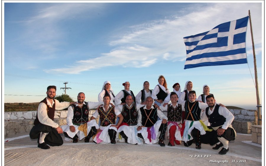 Τα Καμιναράτα γιόρτασαν με το δικό τους ξεχωριστό τρόπο την Ένωση των Επτανήσων (εικόνες)