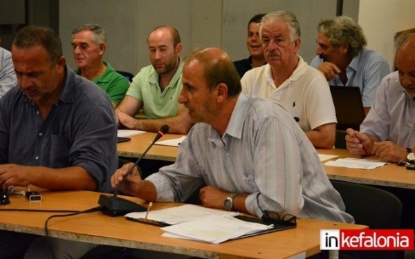 Αίτημα των Καταλυματιών στο Δημοτικό Συμβούλιο να σταματήσουν οι βαριές εργασίες το καλοκαίρι (video)