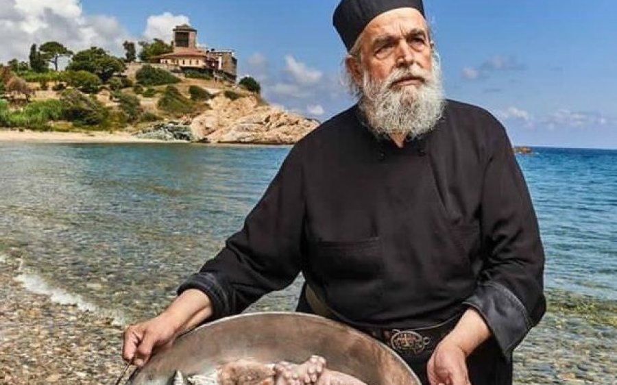 Εκοιμήθη ο αρχιμάγειρας του Αγίου Όρους, Γέροντας Επιφάνιος Μυλοποταμινός
