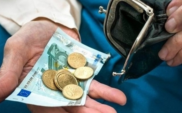 Πότε θα καταβληθούν οι συντάξεις του Σεπτεμβρίου