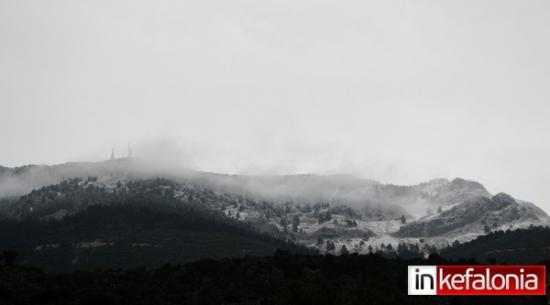 Εικόνες από τα πρώτα χιόνια στον Αίνο!