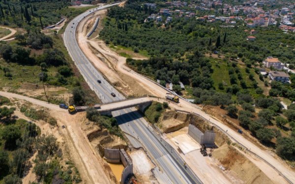 Πλήγμα για την Κεφαλονιά - Χωρίς είσοδο Κυλλήνη & Αμαλιάδα στη Νέα Πατρών-Πύργου