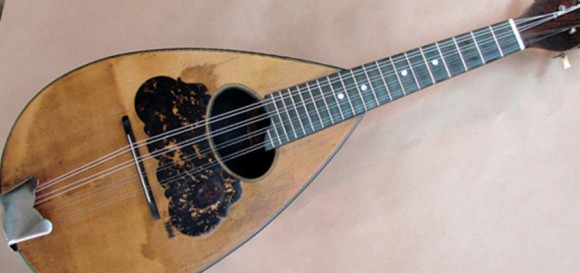 Εναρξη μαθημάτων μαντολίνου απο τον ΠΣ Βλαχάτων "Ο Αίνος"