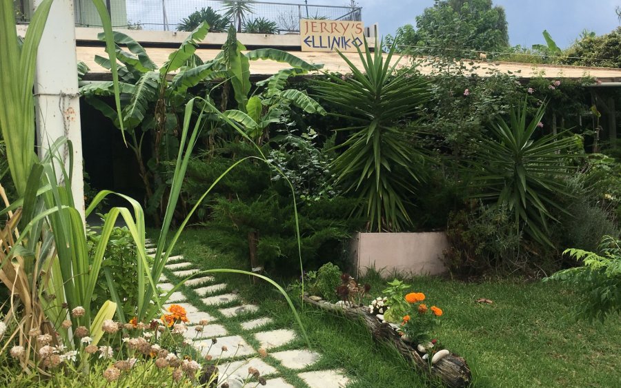 Πωλείται εστιατόριο στον Κατελειό