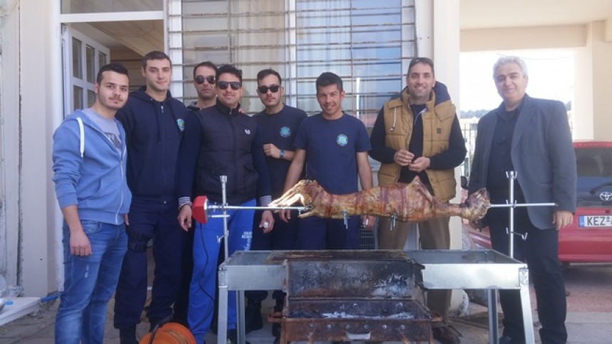 Χριστός Ανέστη από το Λιμενικό Σώμα