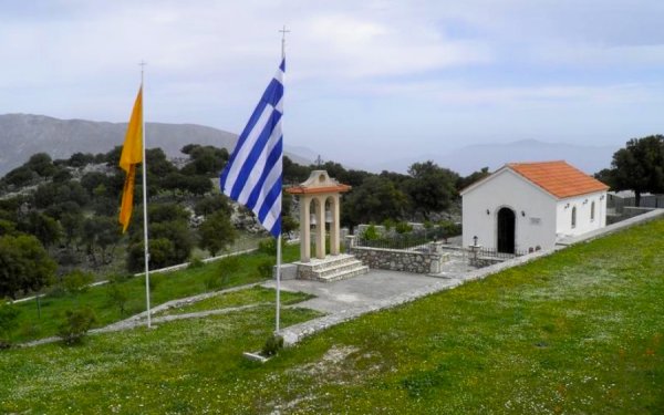 Λειτουργία και κέρασμα την Τετάρτη στην Ιερά Μονή Θεμάτων Πυλάρου