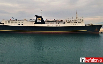 Βάφεται στα … κίτρινα το «Νήσος Κεφαλονιά» (εικόνα)