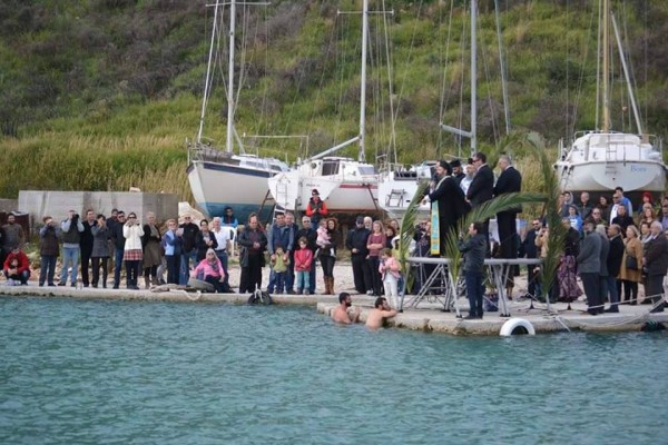 Ο Αγιασμός των Υδάτων στον Κατελειό