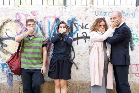 Απόψε η νεανική θεατρική παράσταση "4 λεπτά & 12 δευτερόλεπτα" στο Δημοτικό Θέατρο