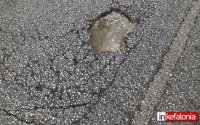 Μινέτος για αποκατάσταση δρόμων στο Αργοστόλι: Δυο χρόνια περιμένουμε από την Κυβέρνηση τα χρήματα