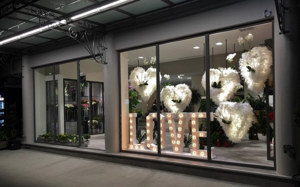 Από ''Euroflowers'' σε ΒENETATOS Flowers! (εικόνες)