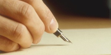 Εκ νέου απάντηση στον Γαλιατσάτο από τον Παύλο Παπαδάτο