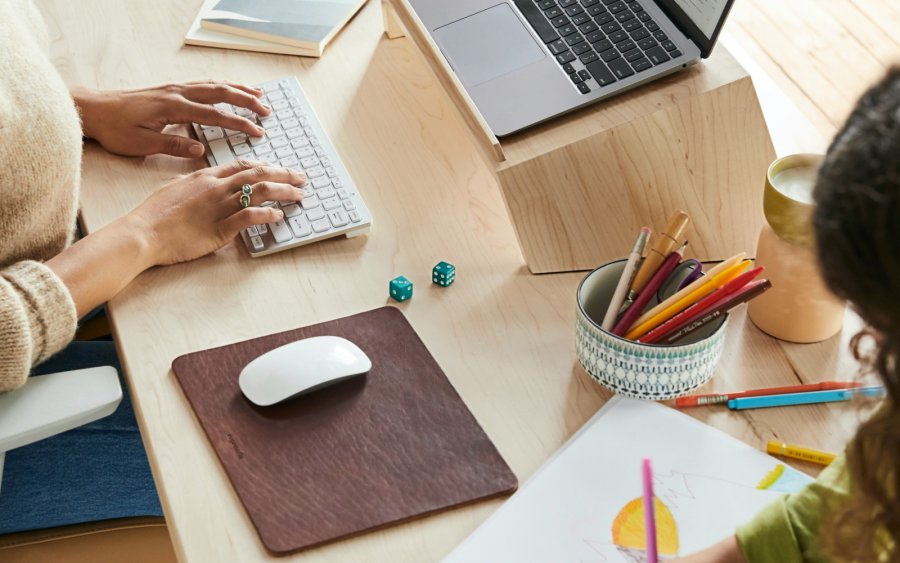 ΔΥΠΑ: Έρχεται νέο πρόγραμμα με επιδότηση για μητέρες ανηλίκων τέκνων