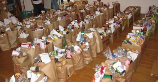 Συγκέντρωση ειδών πρώτης ανάγκης για τους σεισμόπληκτους από τον Δήμο Μαρκοπούλου