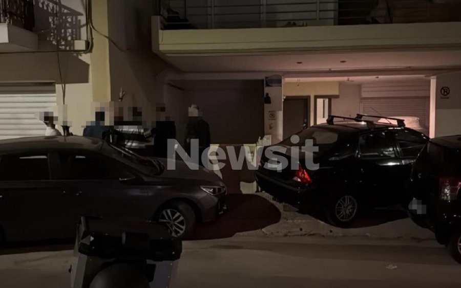 Τραγωδία στον Πειραιά: Νεκρή 24χρονη που έπεσε από τον 7ο όροφο πολυκατοικίας στην Καλλίπολη – Για κατάθεση ο 50χρονος σύντροφός της