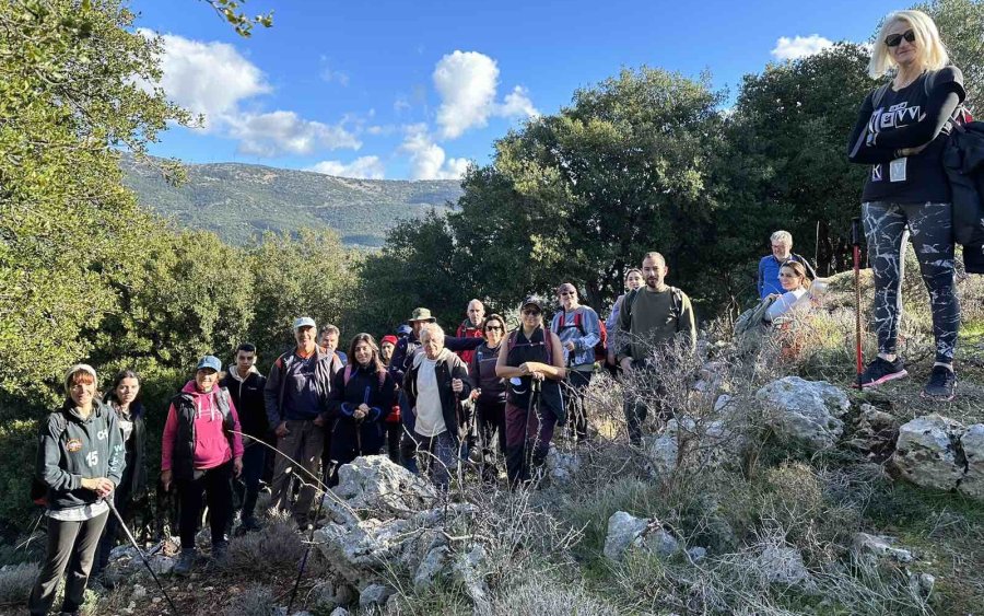 Η Ορειβατική Λέσχη εγκαινιάζει τα νέα μονοπάτια του Δήμου Αργοστολίου!