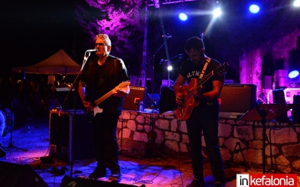 Δυναμική και με πολύ κόσμο η πρεμιέρα για το Saristra Festival (εικόνες)