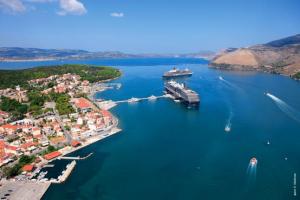 Πρόσκληση συνεδρίασης Τουριστικής Επιτροπής