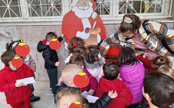 Γράμμα στον Άγιο Βασίλη από τα παιδιά στο Κόκκινο Μπαλόνι