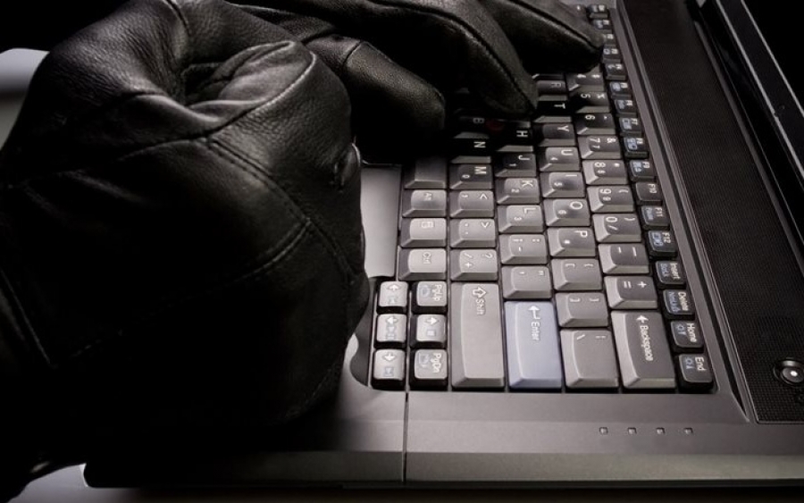 Δεκαπενταμελές ΓΕΛ Ληξουρίου: &quot;Εκφραζουμε δυσαρέσκεια και αγανάκτηση για την κλοπή...&quot;