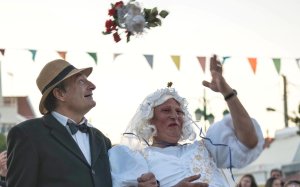 Αποκριάτικος γάμος έγινε στο Ληξούρι! (εικόνες)