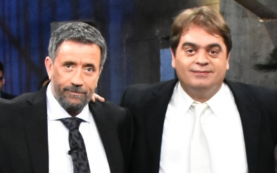 Ο Παναγής Μπαρμπάτης στον Inkefalonia 103,9: «Το όνειρο της Κεφαλονιάς, μου πηγάζει νότες!» - Απόψε στον ΣΚΑΪ στην εκπομπή "Στην Υγειά μας ρε παιδιά" μια μελωδική βραδιά γεμάτη Ιόνιο!