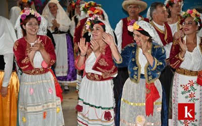 Βόλτα στο Ιόνιο: Μια ξεχωριστή μουσικοχορευτική βραδιά ένωσε τα Επτάνησα στον Πόρο